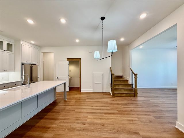 825 NW 14th Street, Bentonville, AR 72712