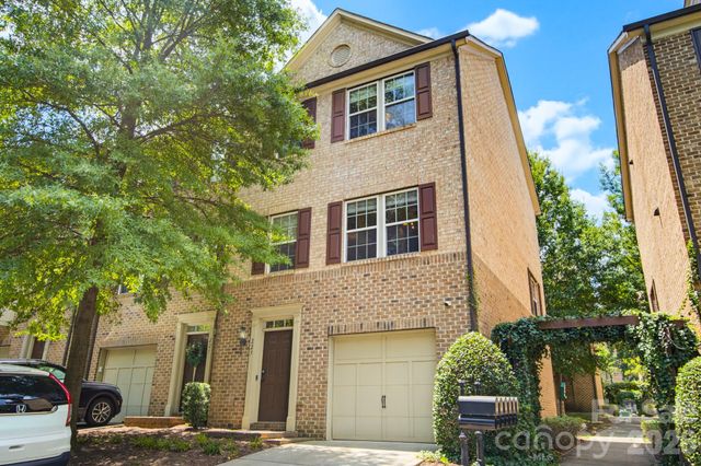 225 Lincoln Street, Charlotte, NC 28203