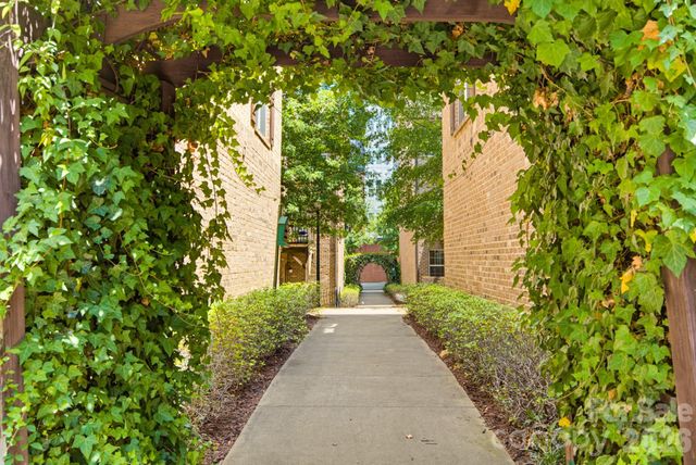 225 Lincoln Street, Charlotte, NC 28203