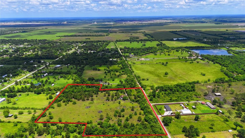 179 Private 48931, Dayton, TX 77535