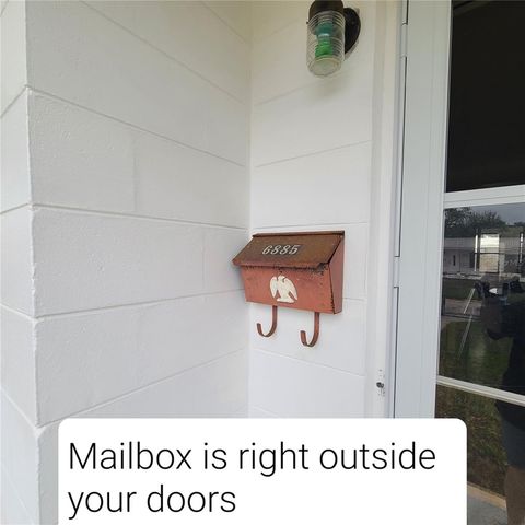 6885 29TH TER N TERRACE, St Petersburg, FL 33710