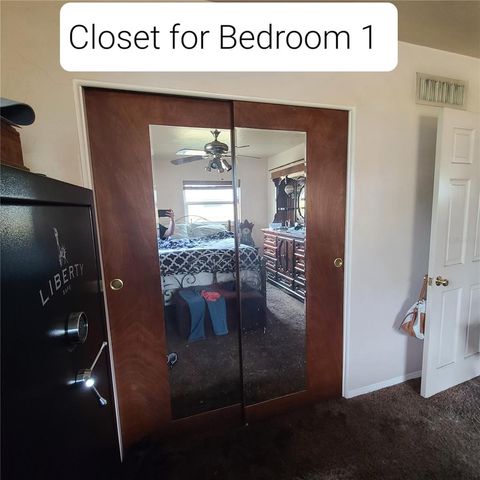 6885 29TH TER N TERRACE, St Petersburg, FL 33710