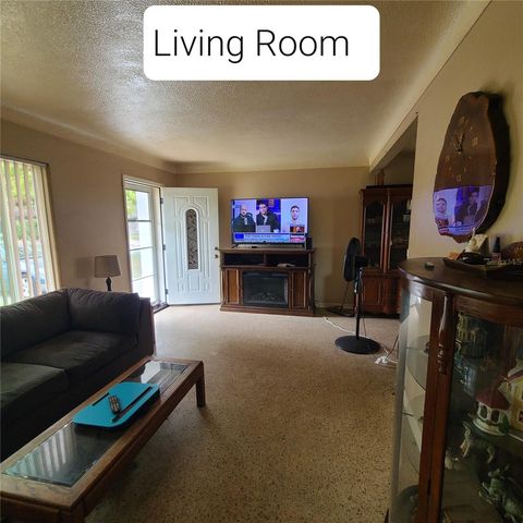 6885 29TH TER N TERRACE, St Petersburg, FL 33710