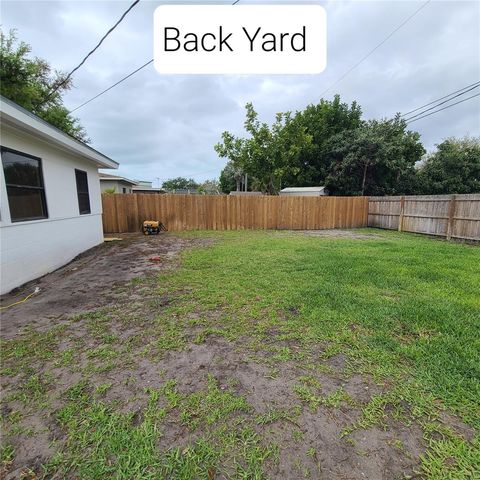 6885 29TH TER N TERRACE, St Petersburg, FL 33710