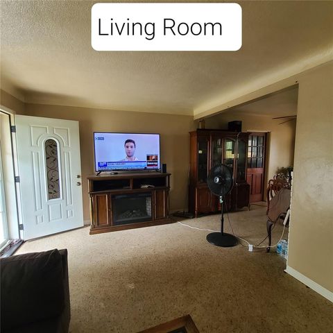 6885 29TH TER N TERRACE, St Petersburg, FL 33710