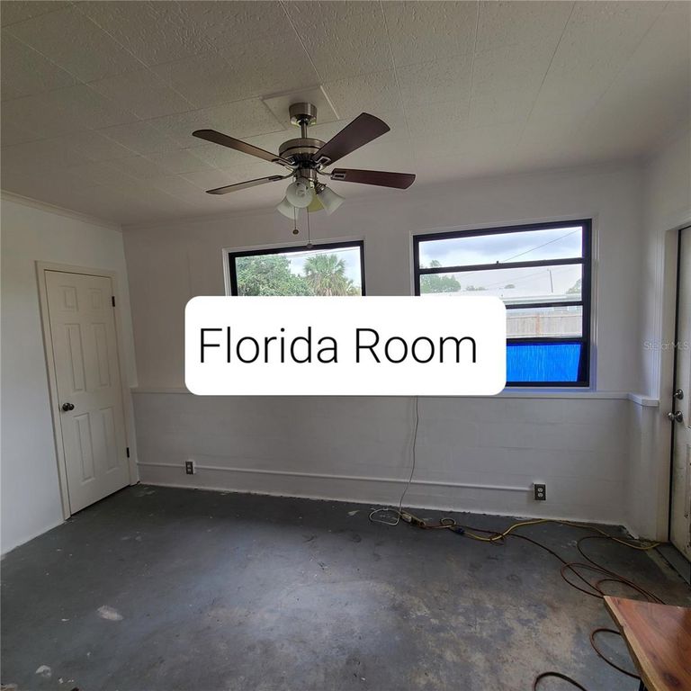 Image 40 of property listing at 6885 29TH TER N TERRACE, St Petersburg, FL 33710