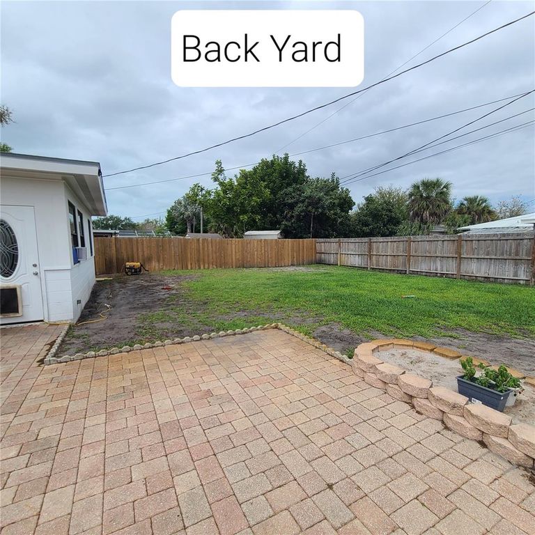 Image 47 of property listing at 6885 29TH TER N TERRACE, St Petersburg, FL 33710