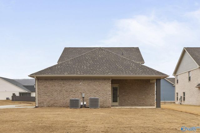 1524 Calistoga Circle NE, Huntsville, AL 35811