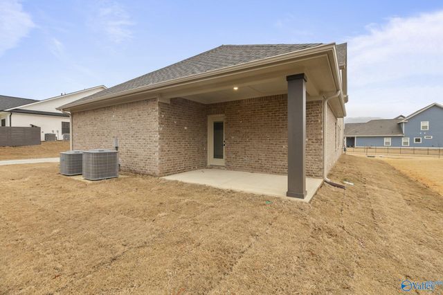 1524 Calistoga Circle NE, Huntsville, AL 35811