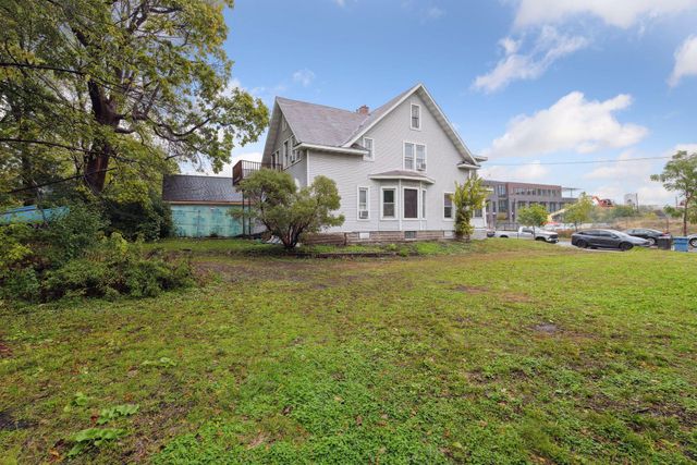 195 James Avenue N, Minneapolis, MN 55405