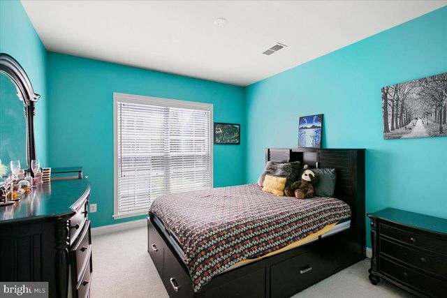 14519 BARKHAM DR, Woodbridge, VA 22191
