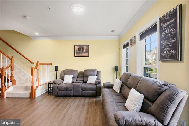 14519 BARKHAM DR, Woodbridge, VA 22191