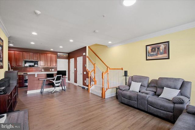 14519 BARKHAM DR, Woodbridge, VA 22191