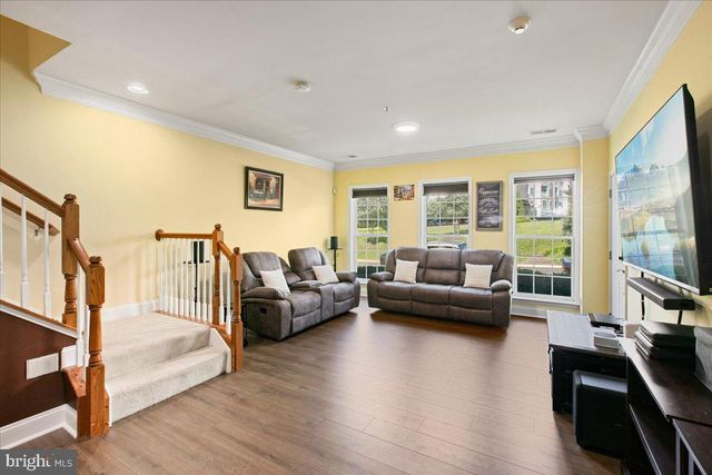14519 BARKHAM DR, Woodbridge, VA 22191
