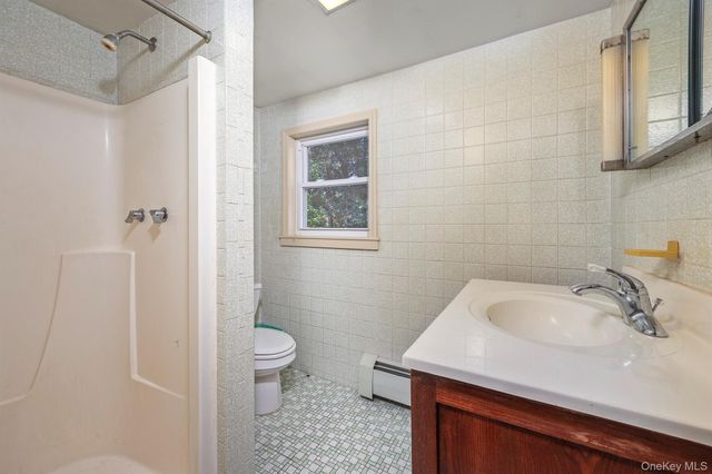 174 County Route 11, Pine Plains, NY 12567