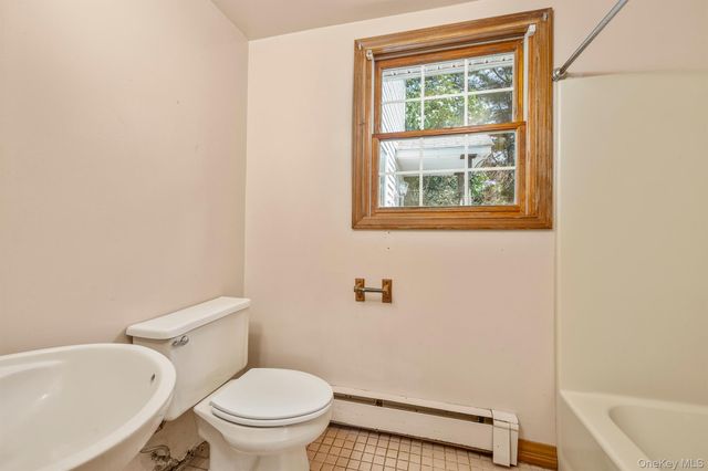 174 County Route 11, Pine Plains, NY 12567