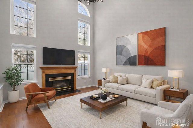 36 Windsong Circle, East Brunswick, NJ 08816