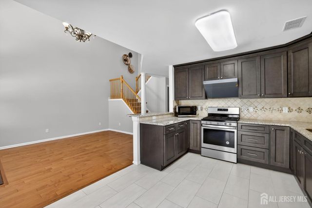 36 Windsong Circle, East Brunswick, NJ 08816