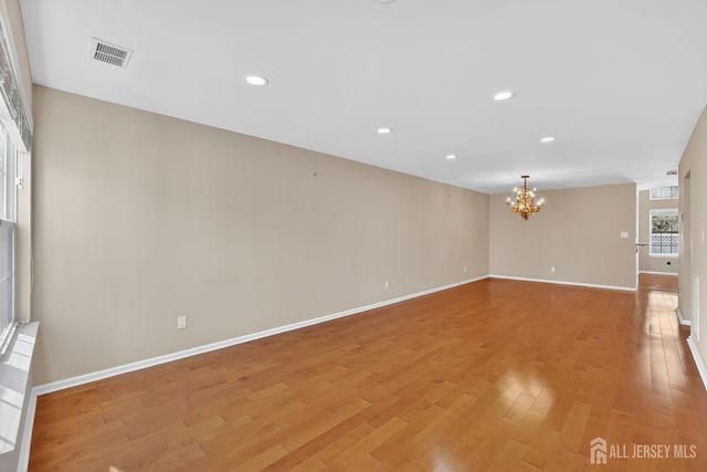 36 Windsong Circle, East Brunswick, NJ 08816