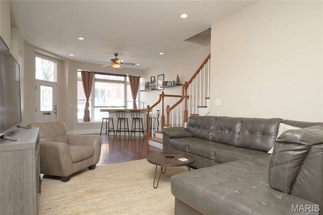 2801 Missouri Avenue, St Louis, MO 63118