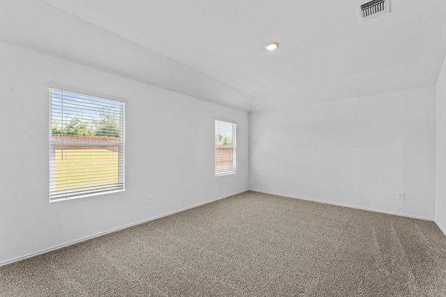 663 Ebbsfleet DR, Uhland, TX 78640