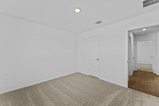 663 Ebbsfleet DR, Uhland, TX 78640