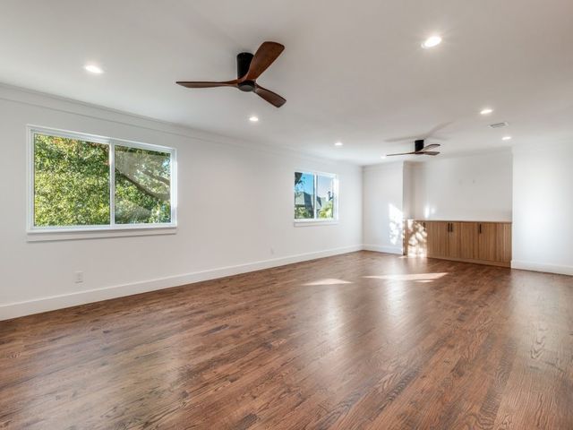 6726 Park Lane, Dallas, TX 75225