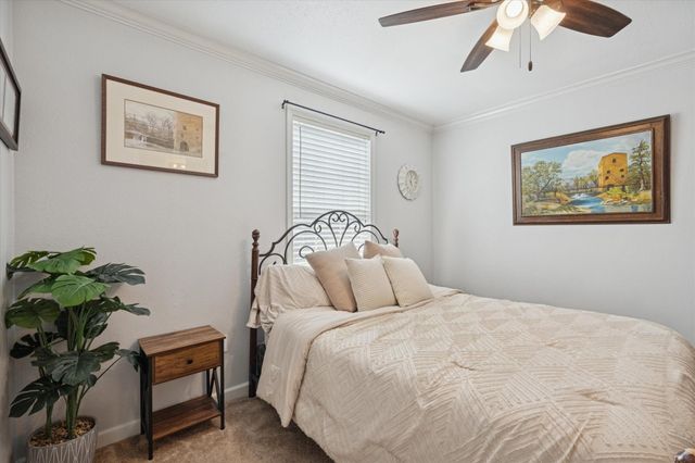 2385 Broadway Street, Dickinson, TX 77539