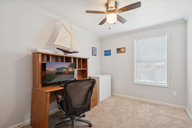 2385 Broadway Street, Dickinson, TX 77539