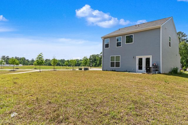 202 Palfrey Drive, Ridgeville, SC 29472