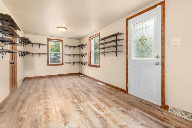 156 WRIGHT AVENUE, Neenah, WI 54956