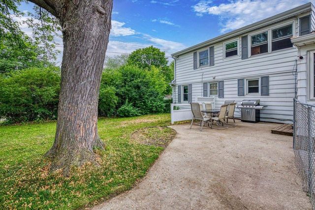 156 WRIGHT AVENUE, Neenah, WI 54956
