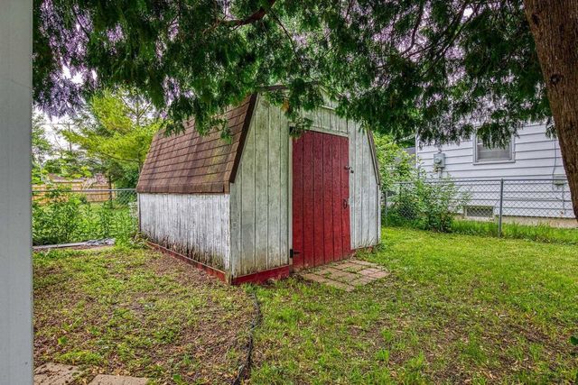 156 WRIGHT AVENUE, Neenah, WI 54956