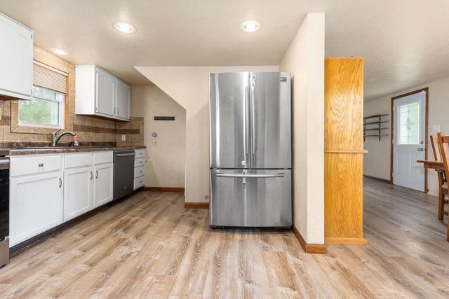 156 WRIGHT AVENUE, Neenah, WI 54956