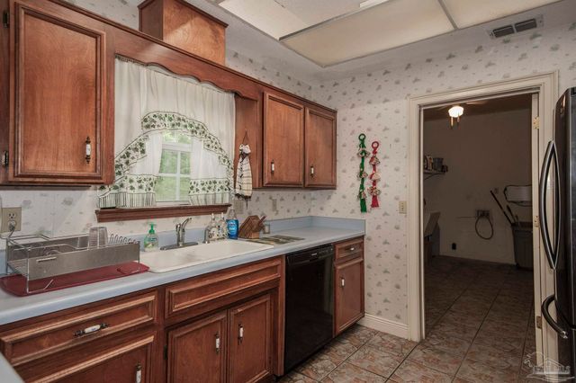 5008 Muldoon Cir, Pensacola, FL 32526