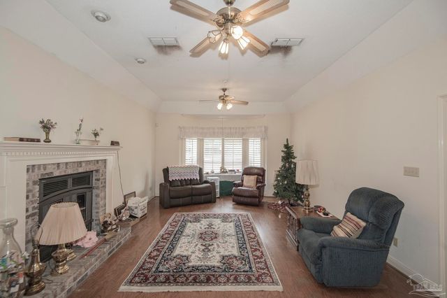 5008 Muldoon Cir, Pensacola, FL 32526