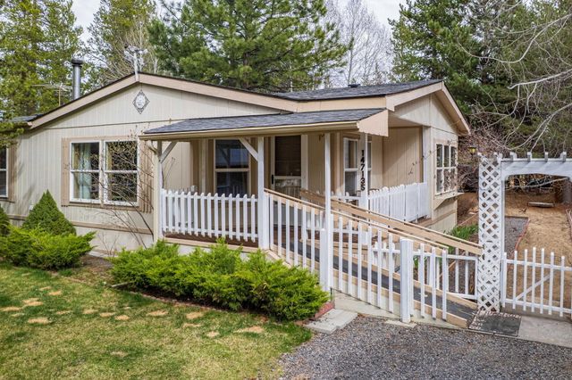 147135 Bills Road, Gilchrist, OR 97737