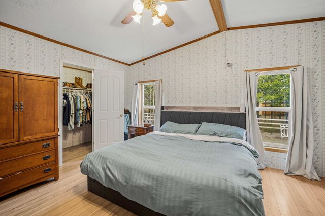 147135 Bills Road, Gilchrist, OR 97737