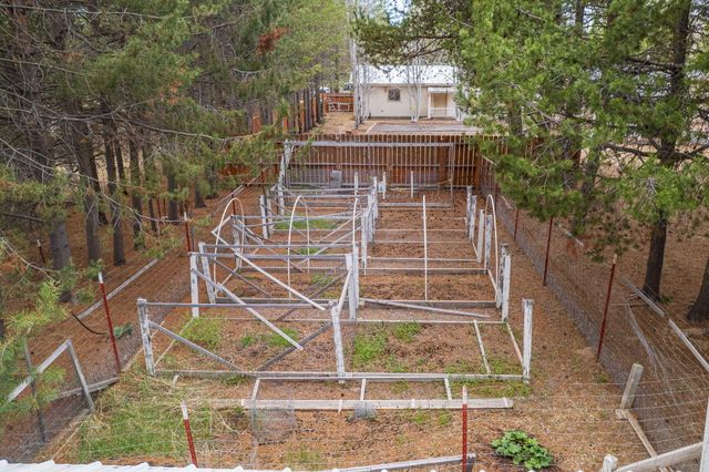147135 Bills Road, Gilchrist, OR 97737