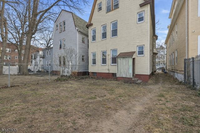 29 Cedar Ave, Newark City, NJ 07106