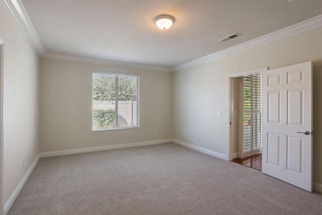 2349 Belle Glade Ln, Manteca, CA 95336