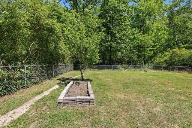 635 Gadd Road, Hixson, TN 37343