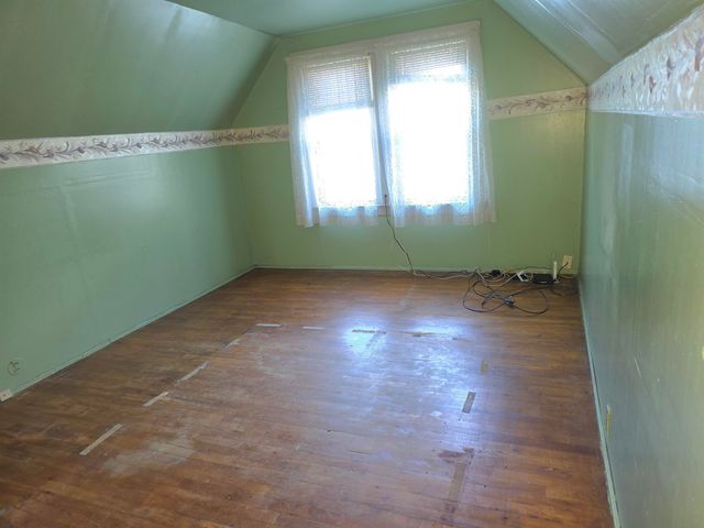 2430 Whittier Street, Saginaw, MI 48601