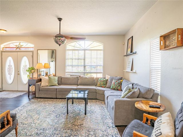 135 W TRADE WINDS ROAD, Winter Springs, FL 32708