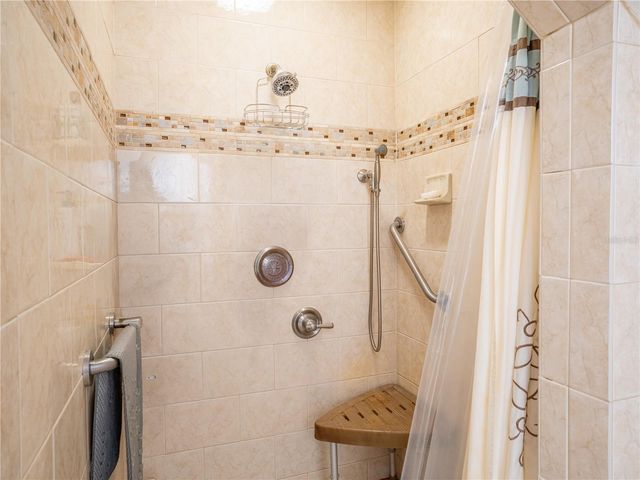 135 W TRADE WINDS ROAD, Winter Springs, FL 32708