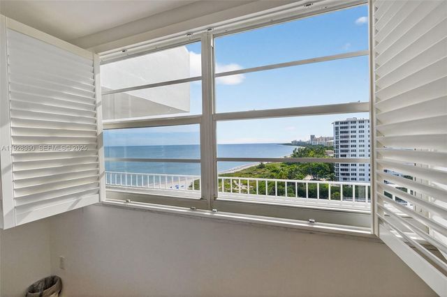 177 Ocean Lane Dr 1101, Key Biscayne, FL 33149