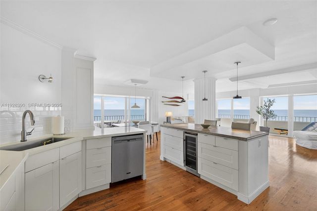 177 Ocean Lane Dr 1101, Key Biscayne, FL 33149