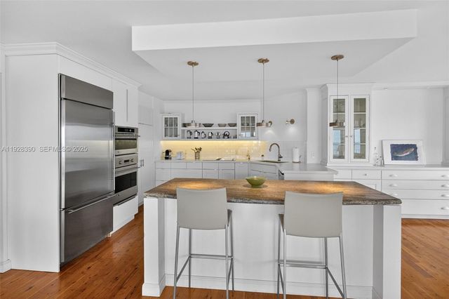 177 Ocean Lane Dr 1101, Key Biscayne, FL 33149