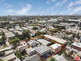 5913 Willoughby Avenue, Los Angeles, CA 90038