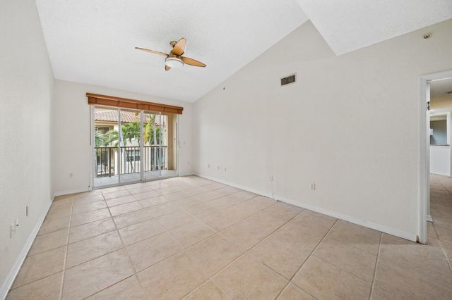 1803 N FLAGLER Drive 303, West Palm Beach, FL 33407